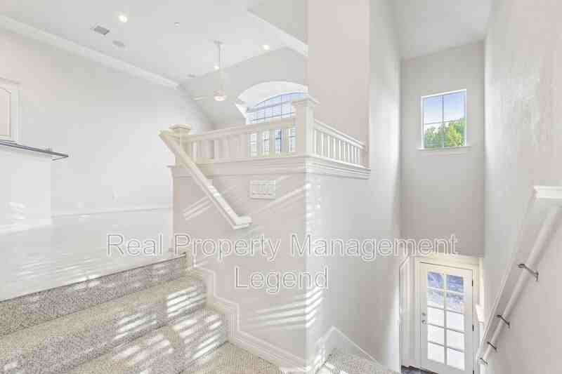 4097 Oberlin Way - Photo 5 of 27