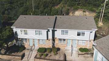 featured image of 1320 S Jackson St