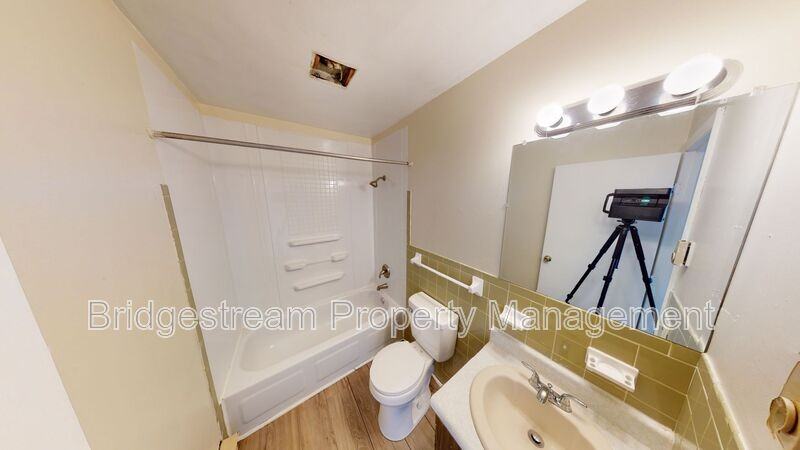 4653 Wayne Meadows Cir - Photo 6 of 12