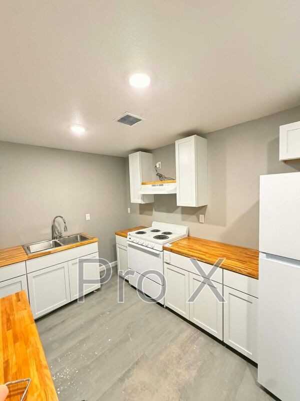 121 Byers Ave - Photo 4 of 15