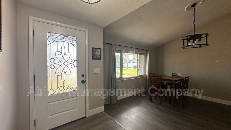 1000 Huntington Ct - Photo 4 of 30