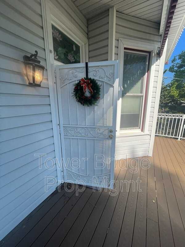 3154 53rd St #MAIN - Photo 5 of 43