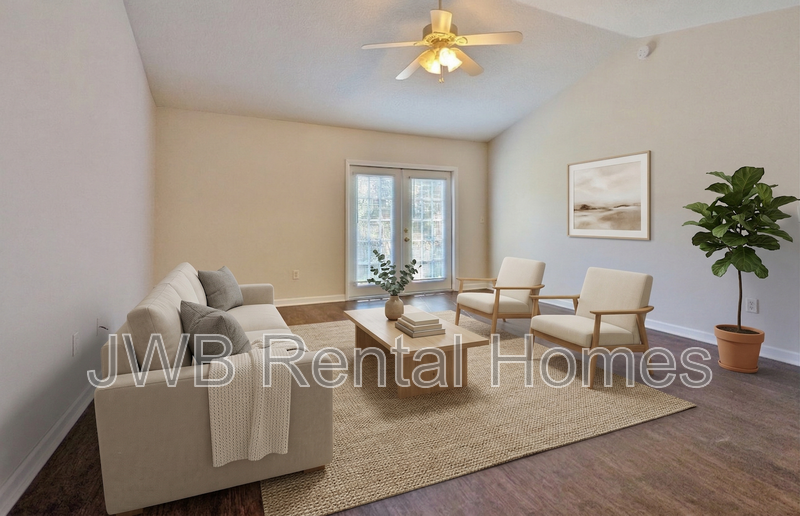 1674 Rowe Ave - Photo 6 of 11