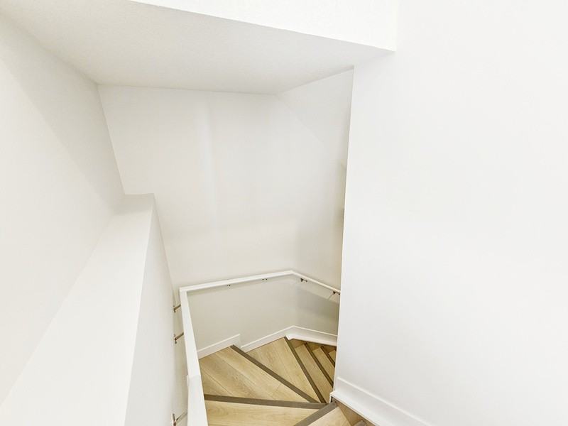 1812 155 Ave Nw - Photo 2 of 9