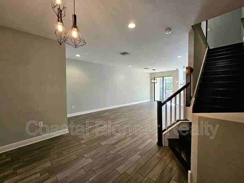 30219 Southwell Ln - Photo 6 of 48