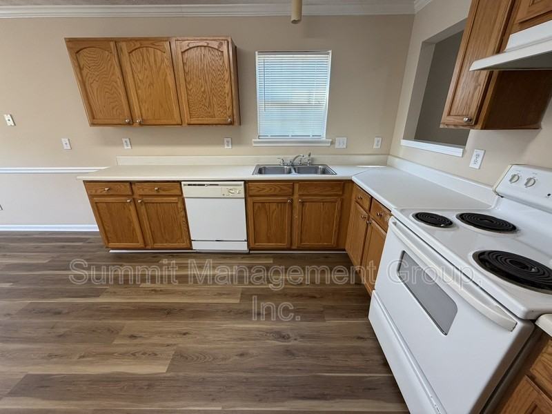 3965 Brushymill Ct - Photo 6 of 31