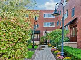 45 Green St #5 - Photo 1 of 1