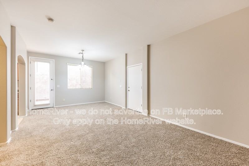 1929 N 78th Ave - Photo 2 of 17