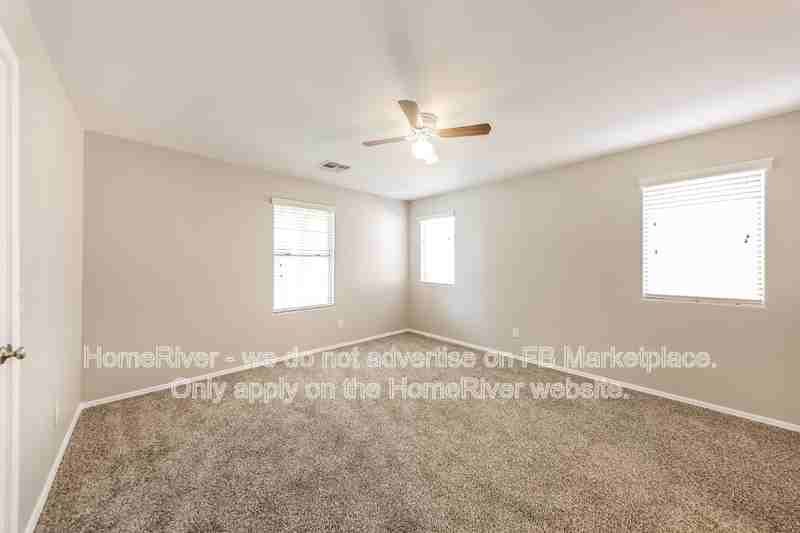 1929 N 78th Ave - Photo 6 of 17