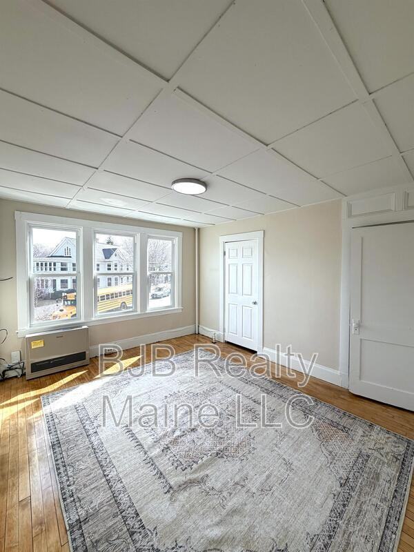 299 Ocean St #2 - Photo 2 of 7