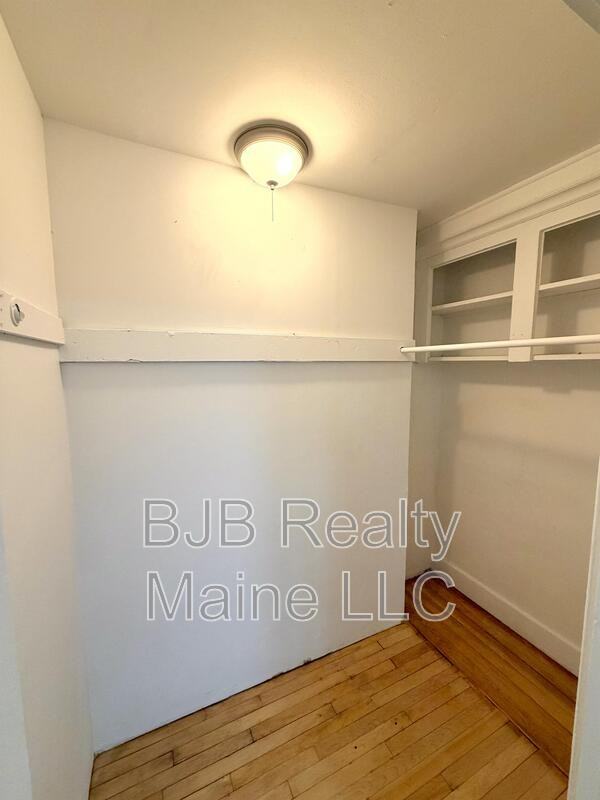 299 Ocean St #2 - Photo 5 of 7