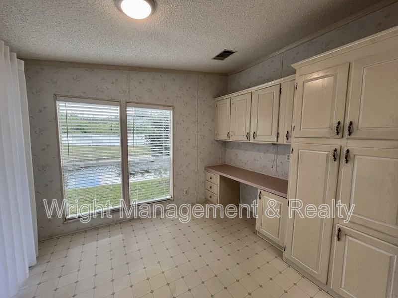 10614 Hayden Ave - Photo 6 of 26