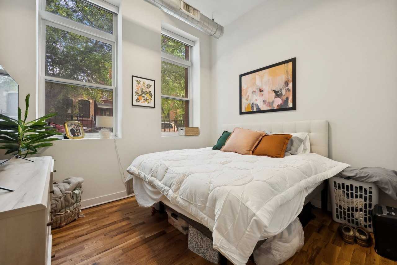 1336 N Damen Ave #106 - Photo 2 of 6