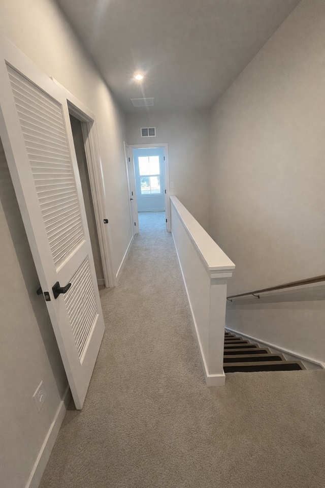 4736 Chastain Ave - Photo 5 of 11