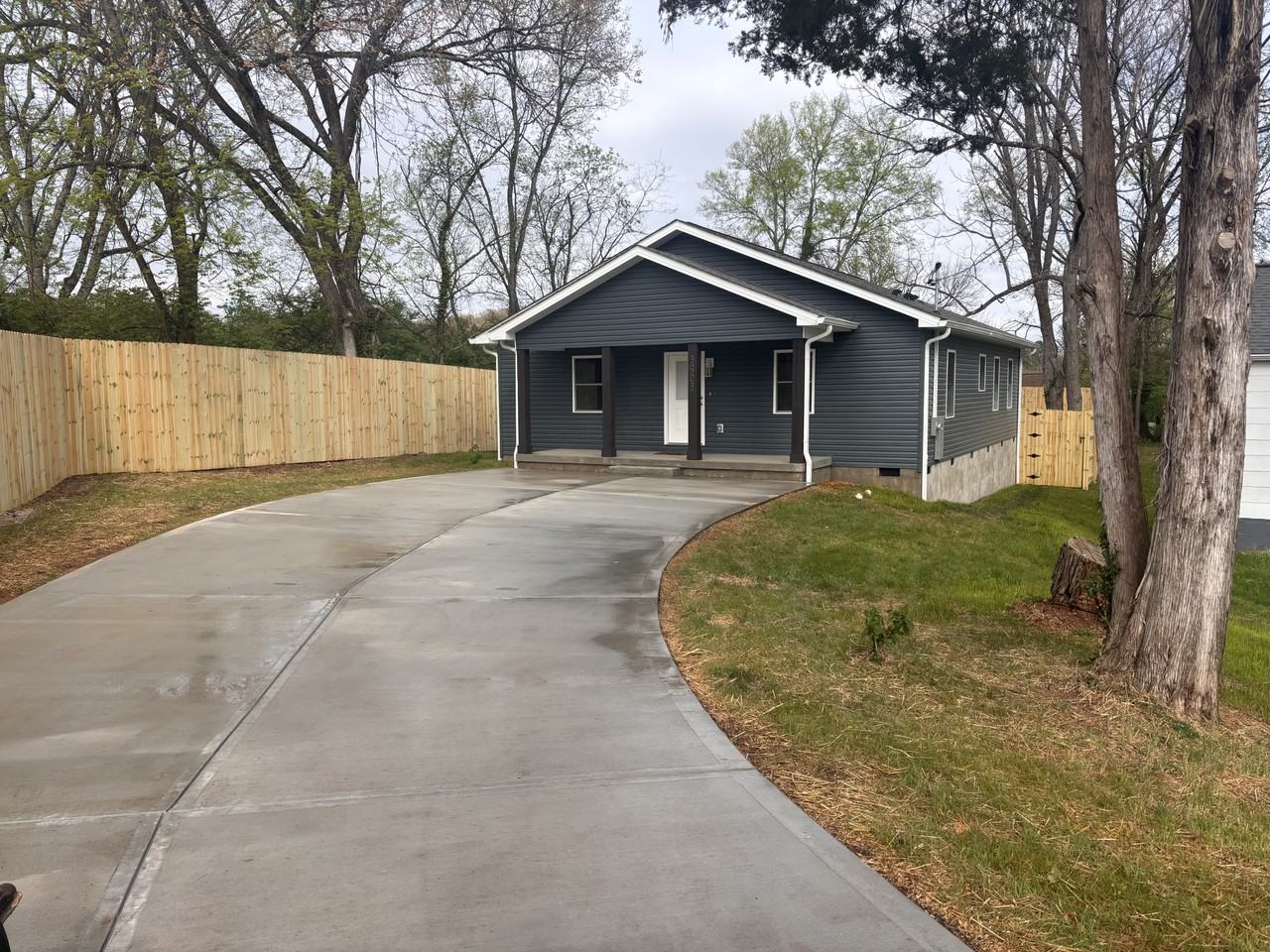 3903 Fairlawn Ct #NA - Photo 2 of 16