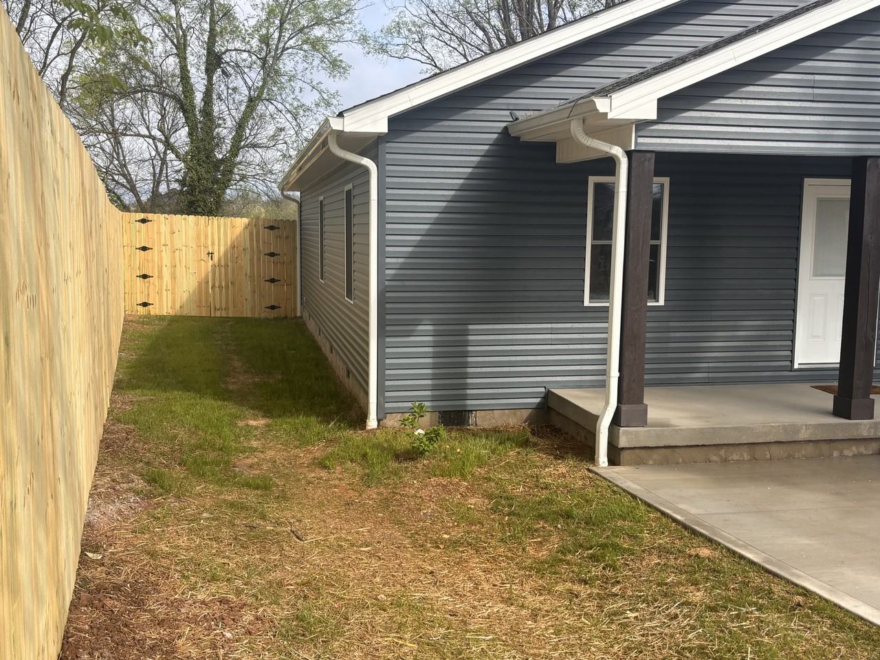 3903 Fairlawn Ct #NA - Photo 3 of 16