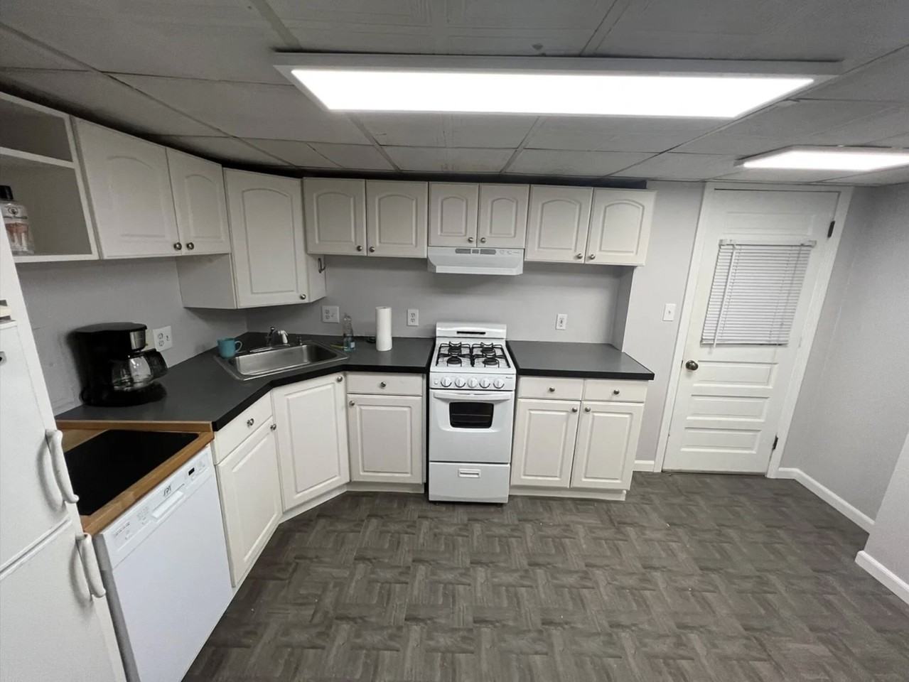 Wallace St. & Holland St #2RB - Photo 3 of 11