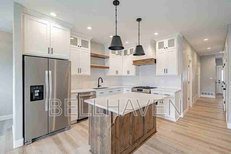 1483 Fremont Ave - Photo 3 of 15