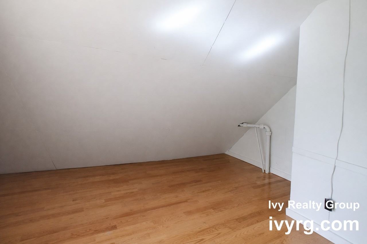 28 Commonwealth Rd #3 - Photo 6 of 9
