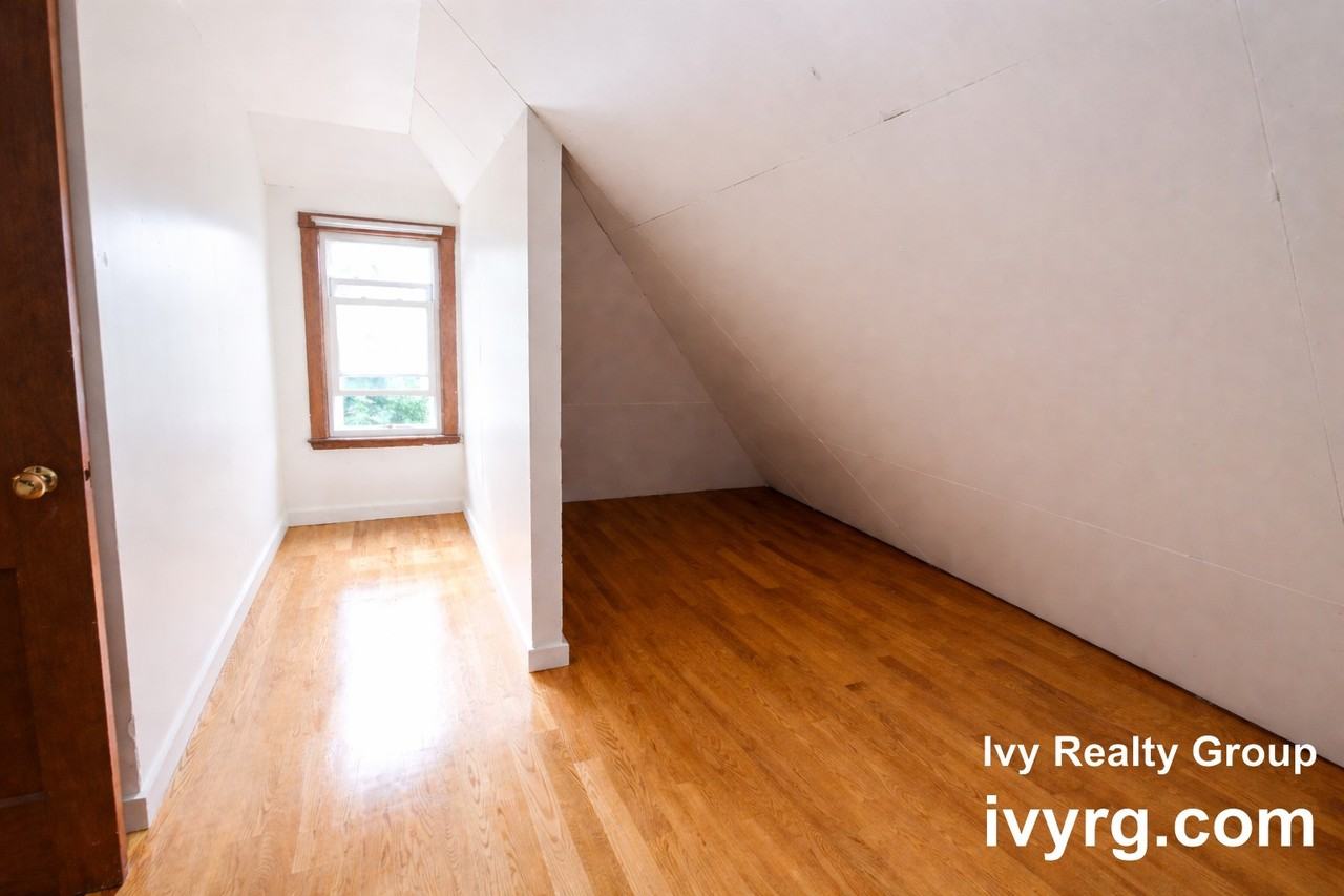 28 Commonwealth Rd #3 - Photo 7 of 9