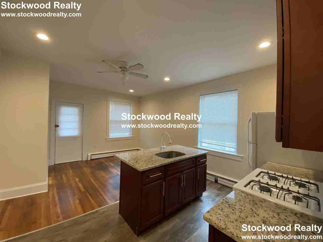 90 Lyndhurst St #4 - Photo 5 of 50