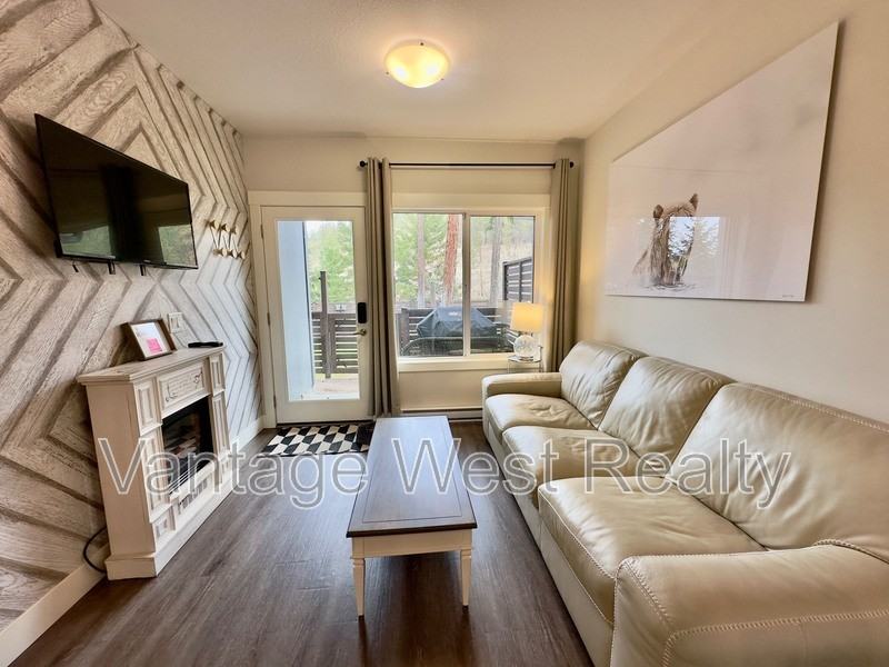 9132 - Photo 2 of 15