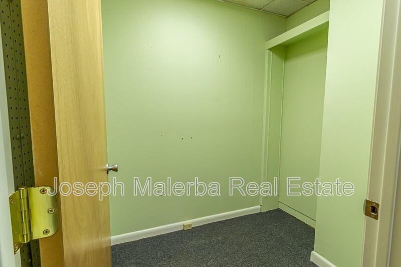 912 Norwich New London Tpke #3 - Photo 5 of 7