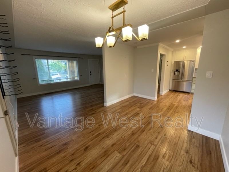 1440 - Photo 6 of 19