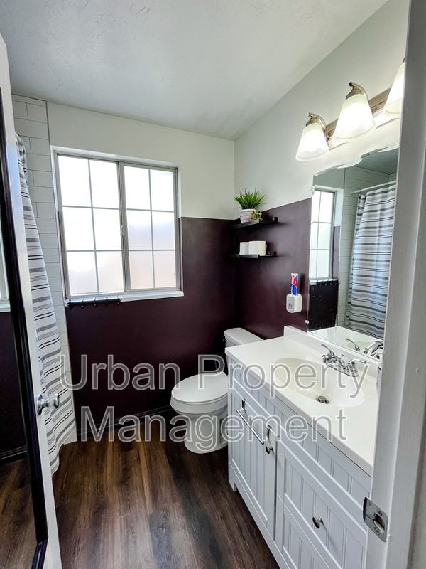 734 Westnorth - Photo 4 of 24