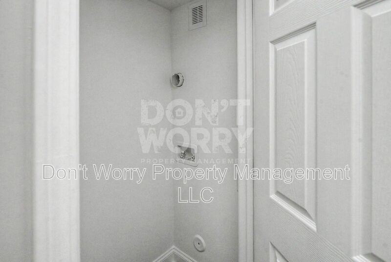 615 Dumaine St #F - Photo 5 of 10