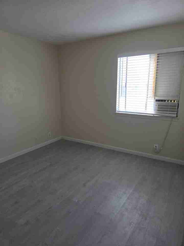 2433 E Garvey Ave N #3 - Photo 6 of 8