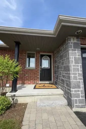 5 Mcintosh Cres - Photo 3 of 30