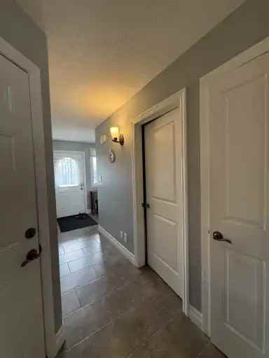 5 Mcintosh Cres - Photo 7 of 30