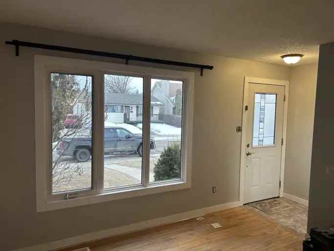 1912 145a Ave Nw - Photo 3 of 9