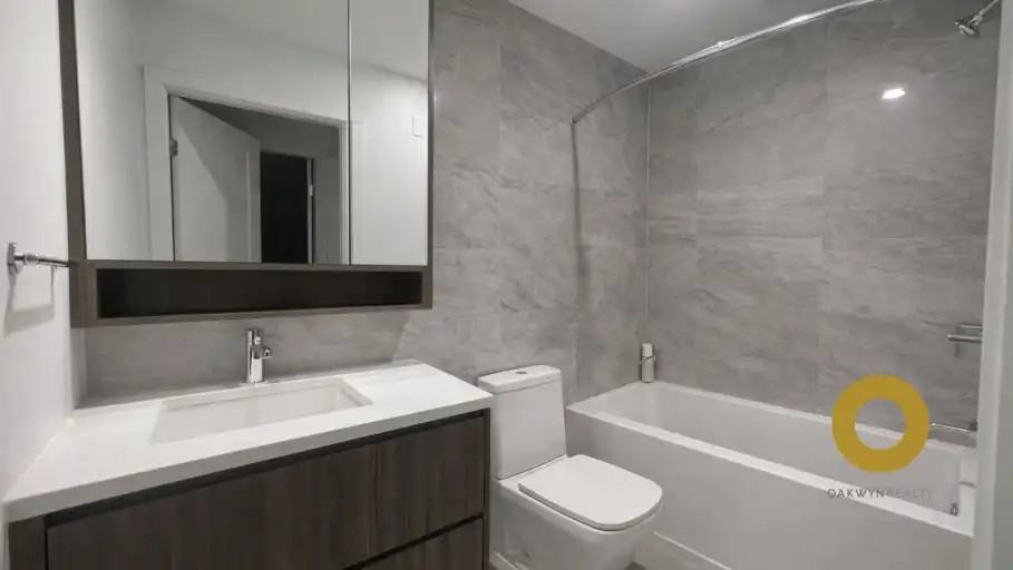 843 33rd Ave W - Photo 6 of 7