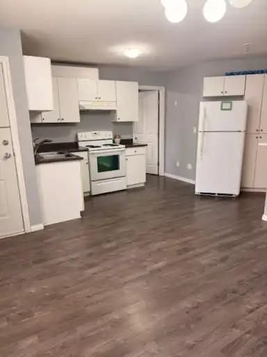 14580 67a Ave #BS1 - Photo 2 of 9