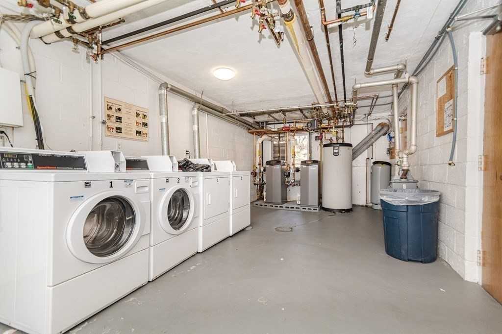 47 Jacqueline Rd #3 - Photo 4 of 9