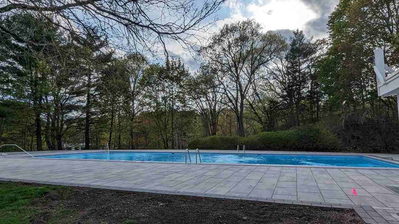 47 Jacqueline Rd #3 - Photo 7 of 9