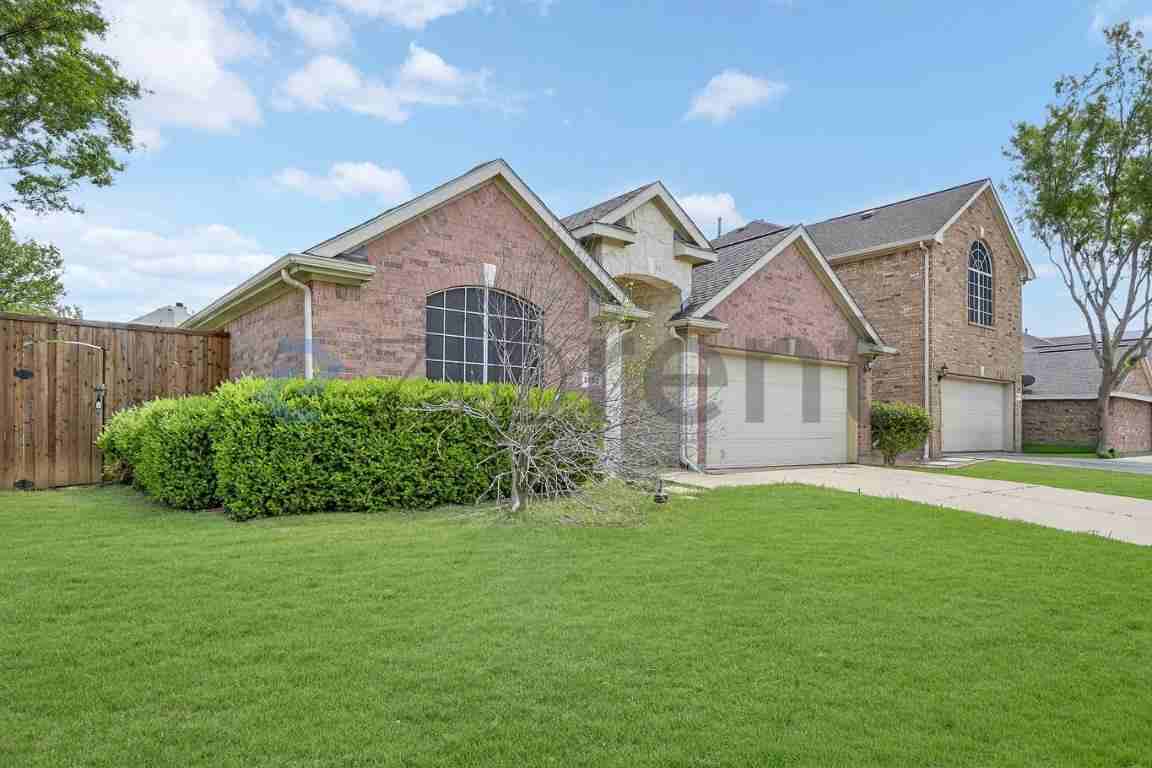 6592 Clydesdale Ct - Photo 2 of 29