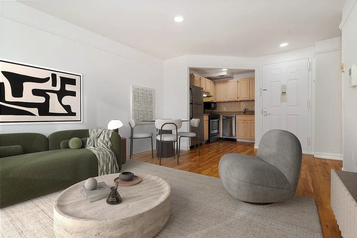 394 E 8th St #7C - Photo 2 of 5