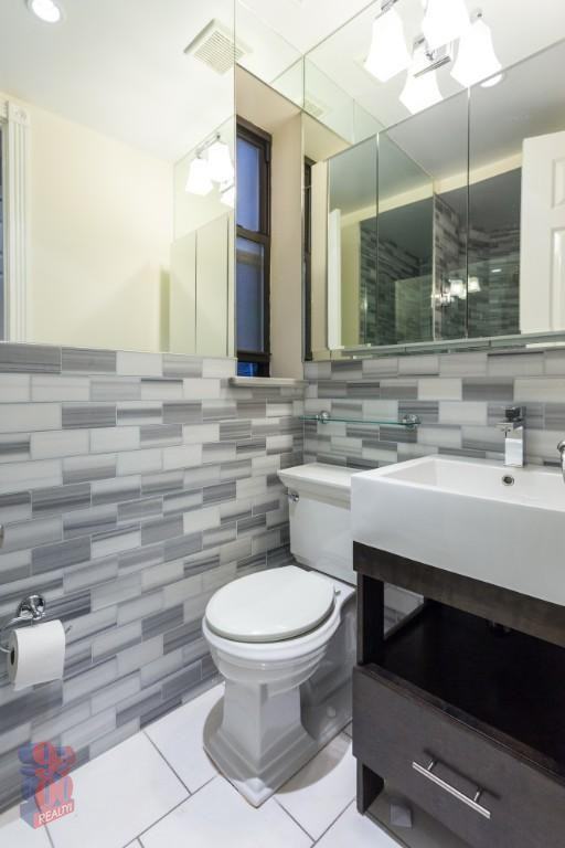 60 Avenue B #4A - Photo 3 of 5