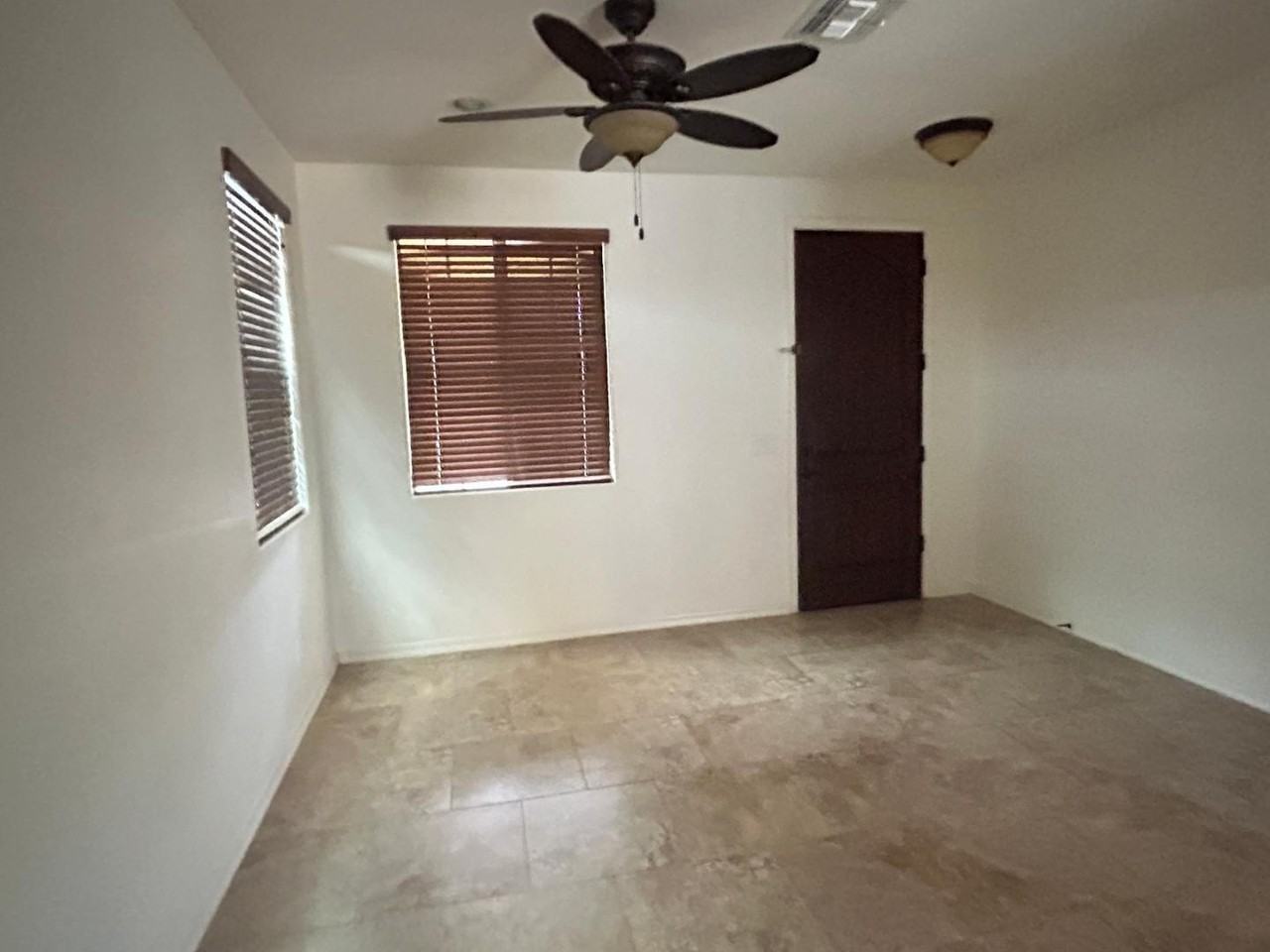 5537 W Desert Hollow Dr - Photo 2 of 29