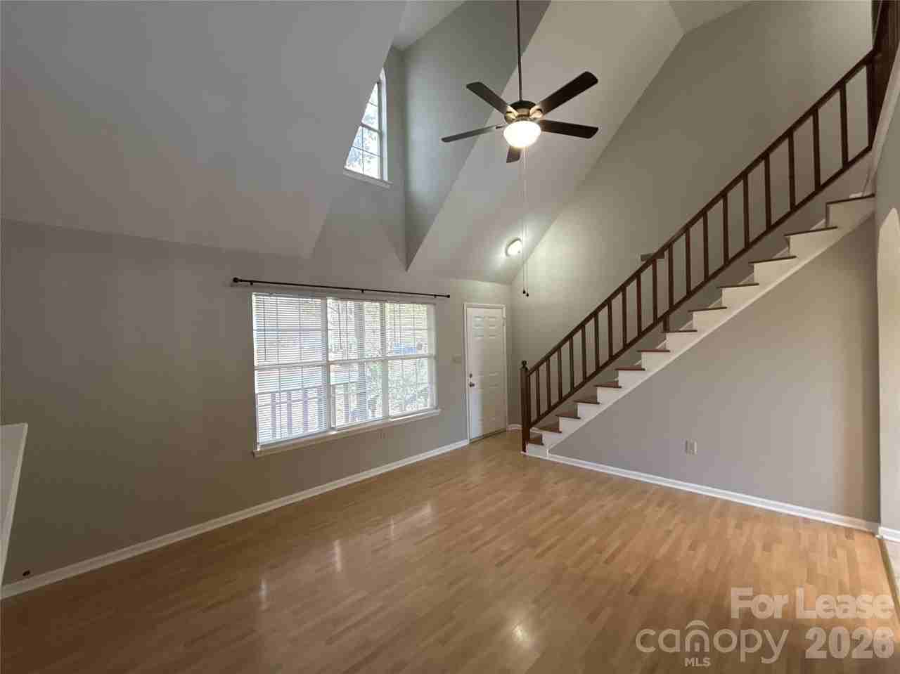 3805 Rosedown Dr - Photo 3 of 25