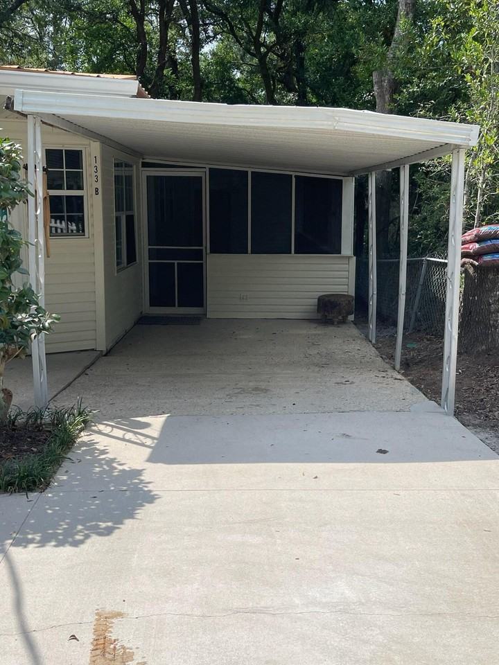 133 3rd St Unit B - Photo 3 of 32