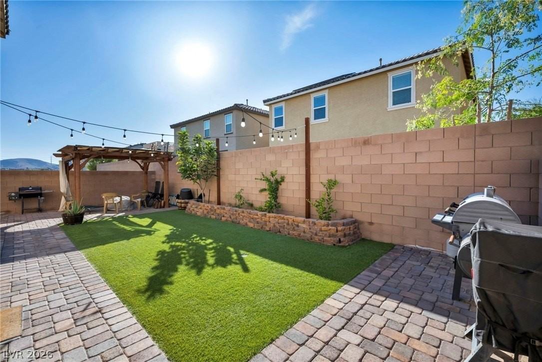 10283 Massachusetts Ln - Photo 6 of 25