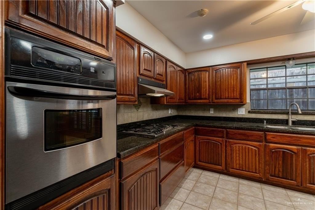 313 Xanthisma Ave - Photo 5 of 19