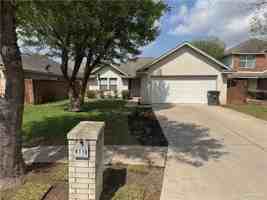 featured image of 4110 Santa Fabiola St