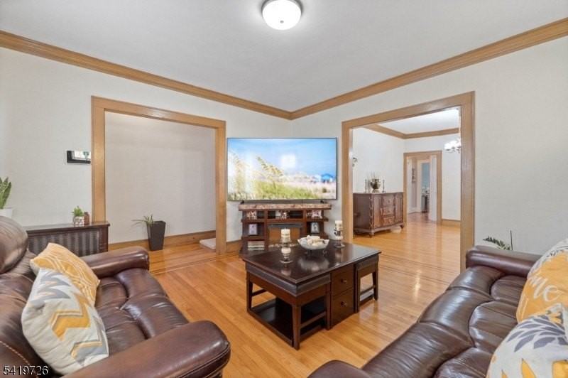 144 Bellevue St #1 - Photo 4 of 20