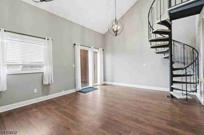 1 Onuma Ct #4 - Photo 4 of 17