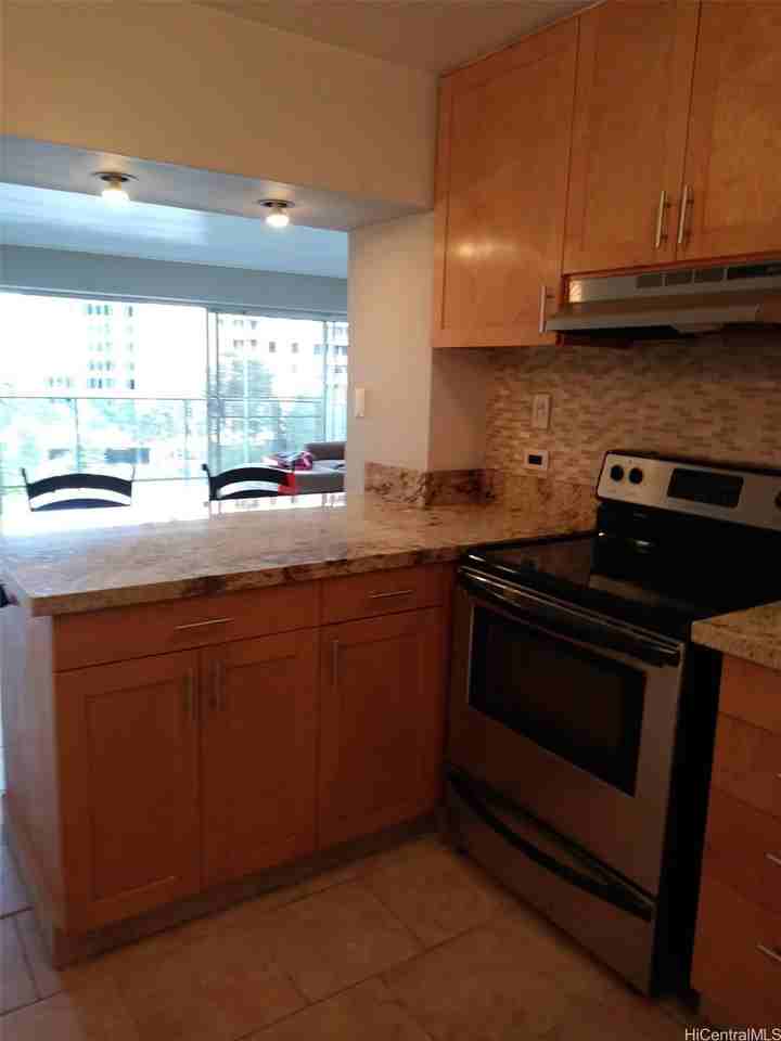 1645 Ala Wai Blvd Apt 501 - Photo 4 of 12